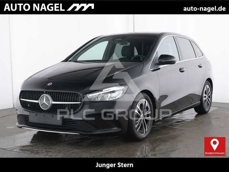 2025 Mercedes Benz B 220