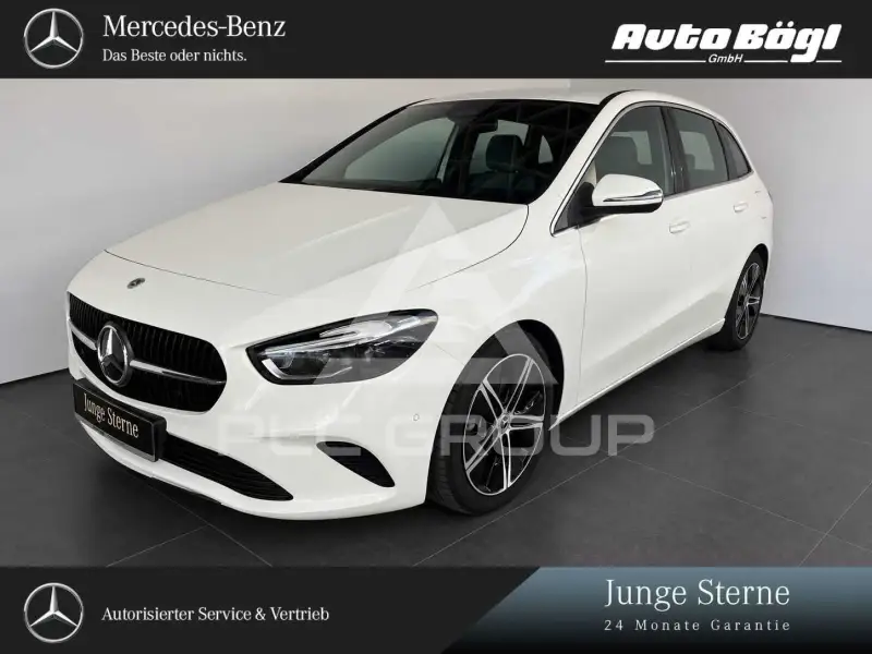 2025 Mercedes Benz B 220