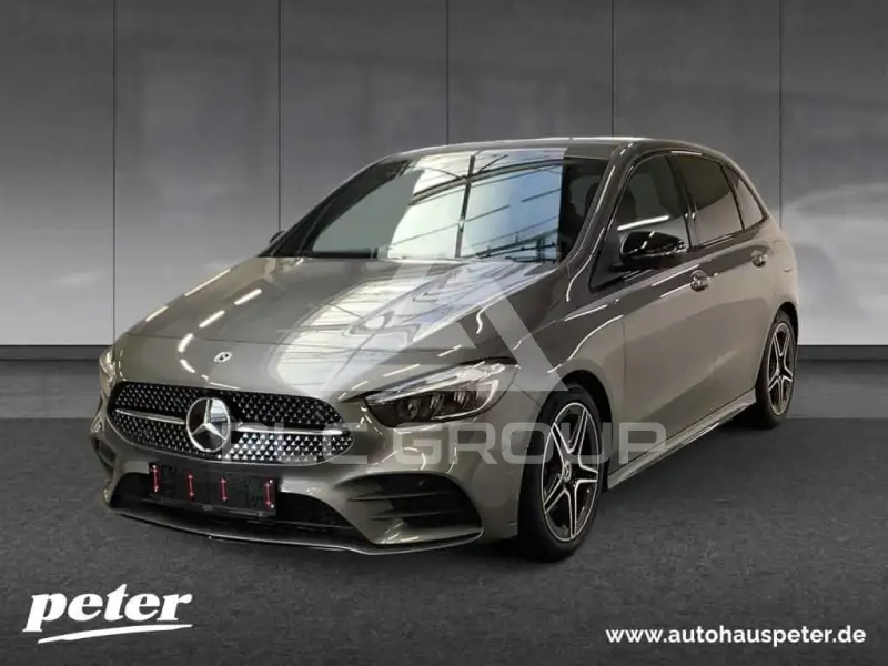 2025 Mercedes Benz B 220