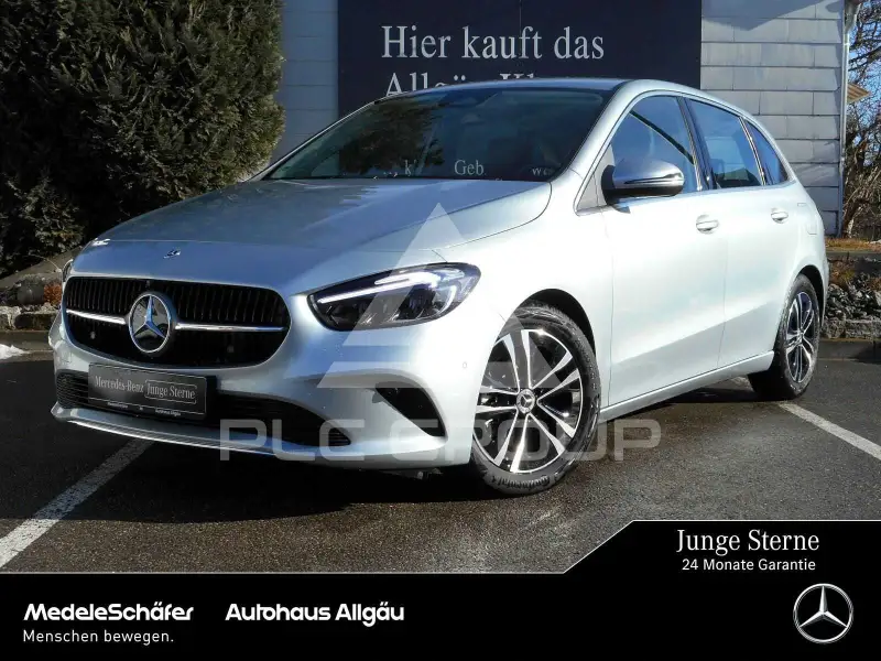 2025 Mercedes Benz B 220