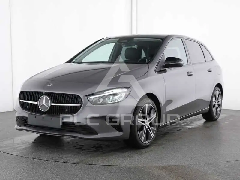 2025 Mercedes Benz B 220