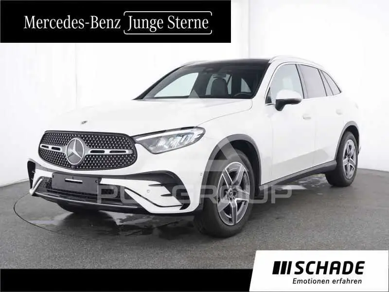 2025 Mercedes Benz GLC 220