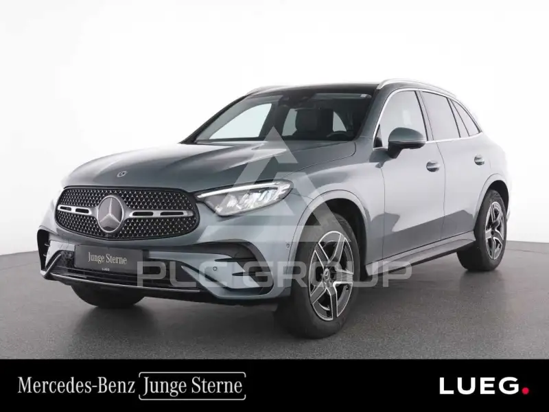 2025 Mercedes Benz GLC 220