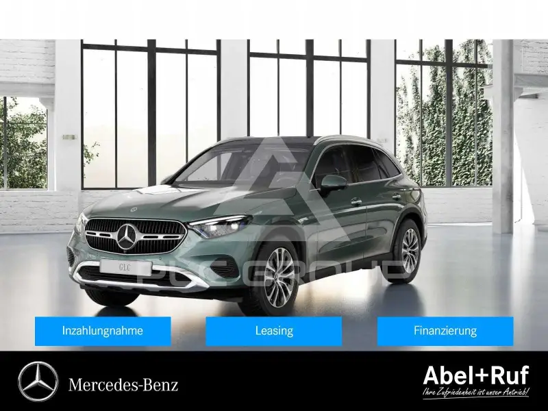 2025 Mercedes Benz GLC 220