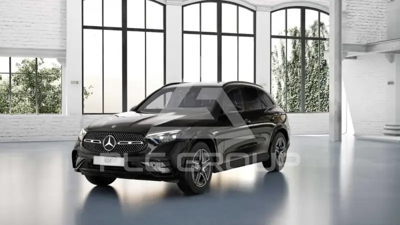 2025 Mercedes Benz GLC 220