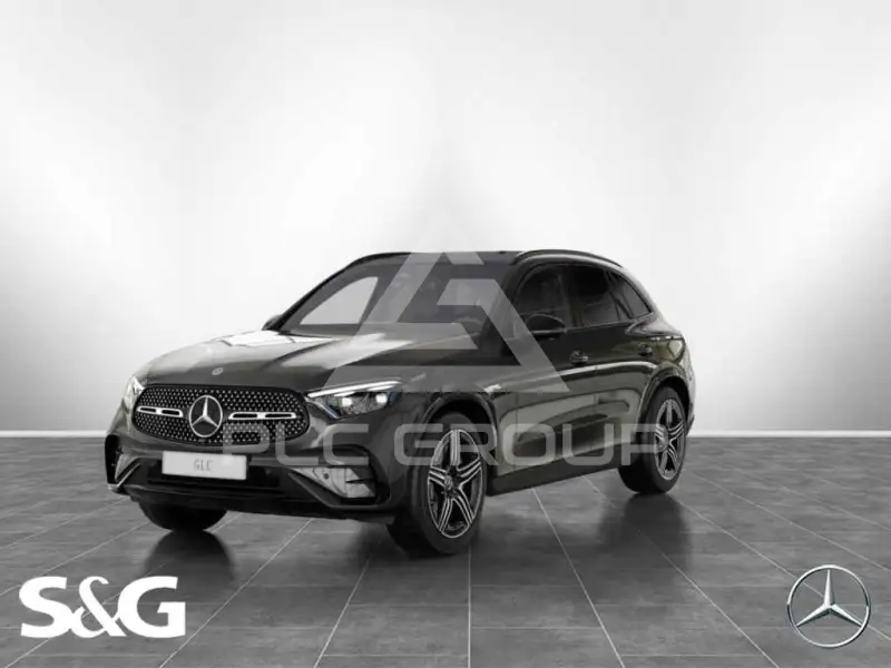 2025 Mercedes Benz GLC 220