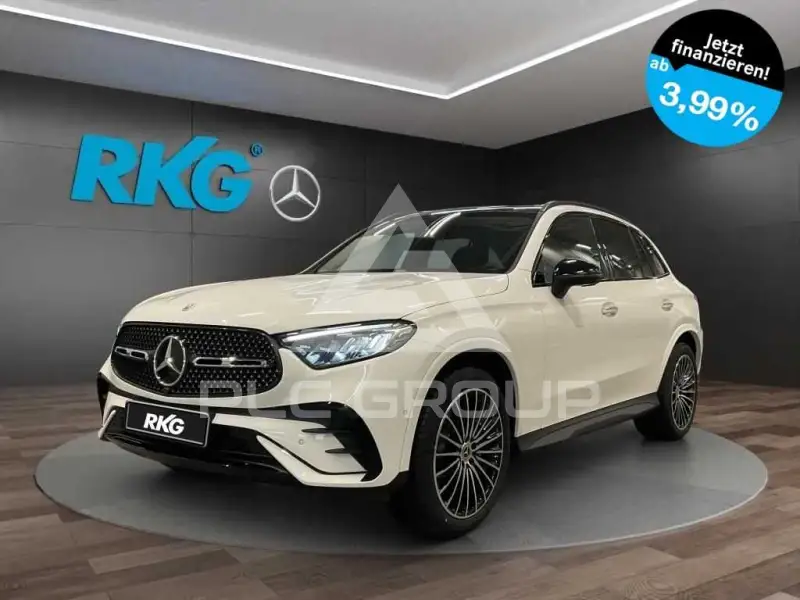 2025 Mercedes Benz GLC 220