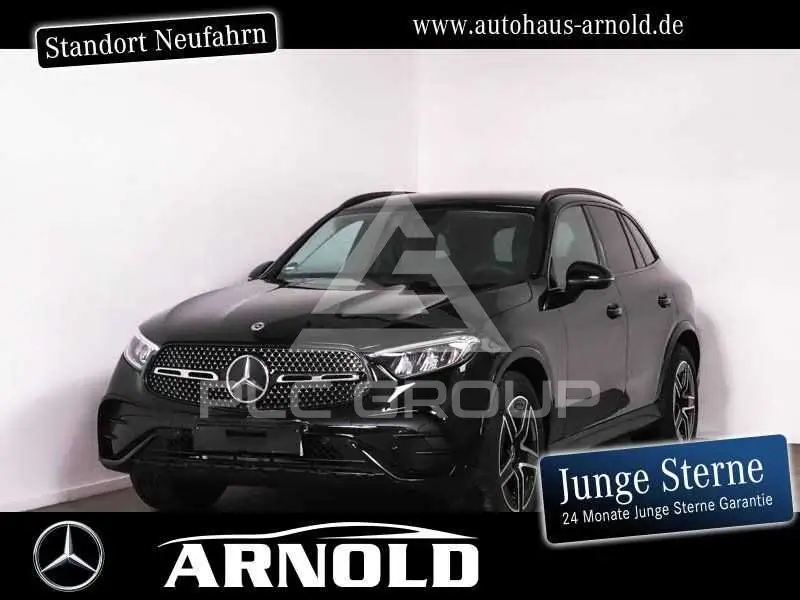 2025 Mercedes Benz GLC 220