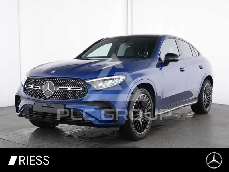 2025 Mercedes Benz GLC 220