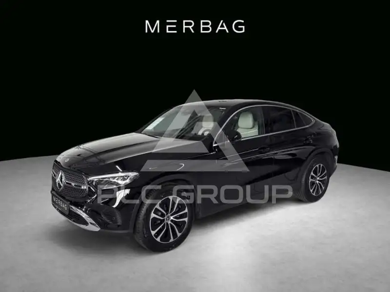 2025 Mercedes Benz GLC 220