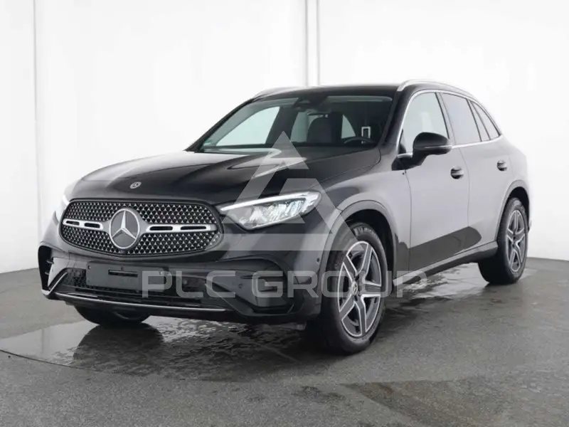 2025 Mercedes Benz GLC 220