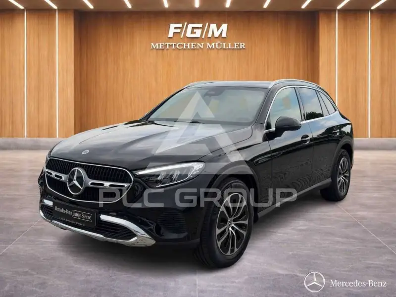 2025 Mercedes Benz GLC 220