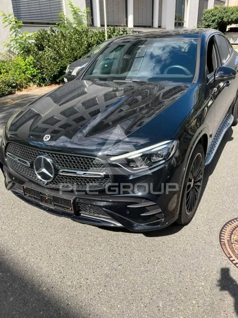 2025 Mercedes Benz GLC 220