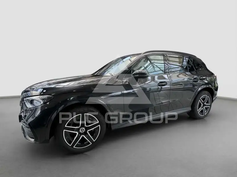 2025 Mercedes Benz GLC 220