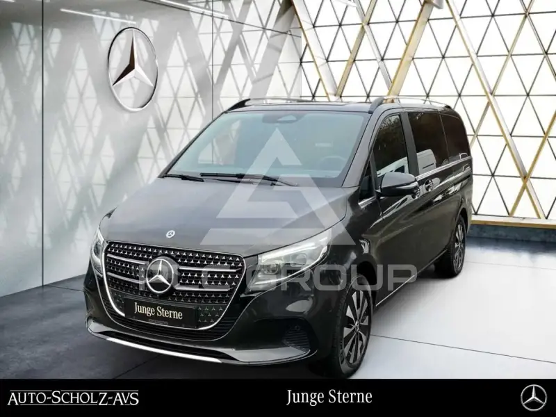 2025 Mercedes Benz V 300