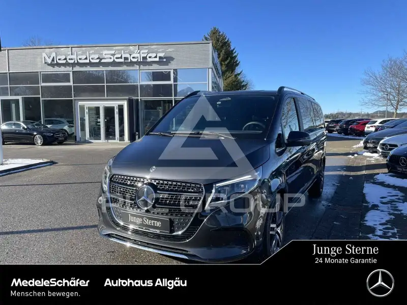 2025 Mercedes Benz V 300