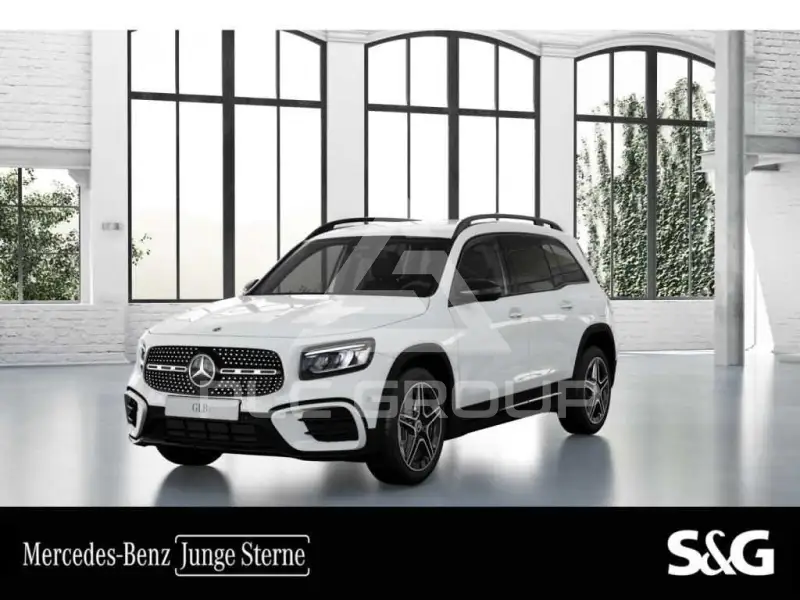 2025 Mercedes Benz GLB 180
