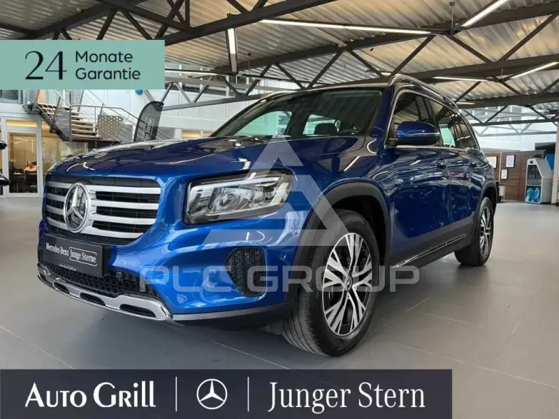 2025 Mercedes Benz GLB 180