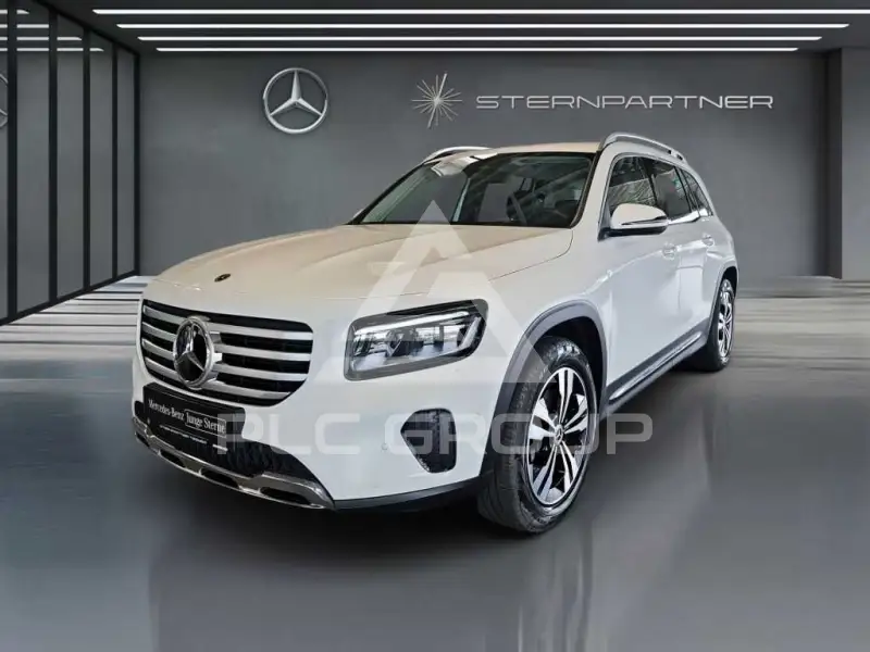 2025 Mercedes Benz GLB 180