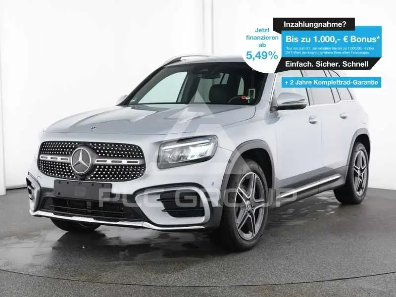2025 Mercedes Benz GLB 180