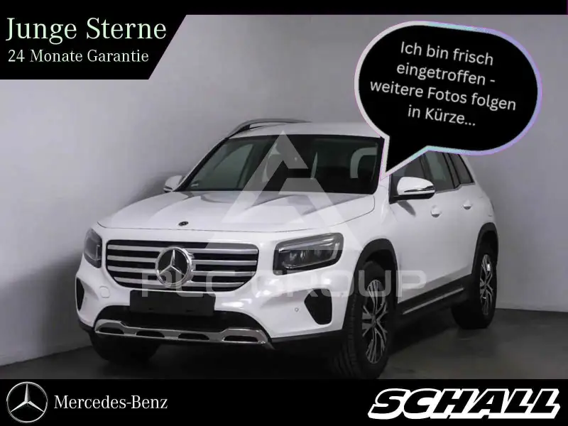 2025 Mercedes Benz GLB 180