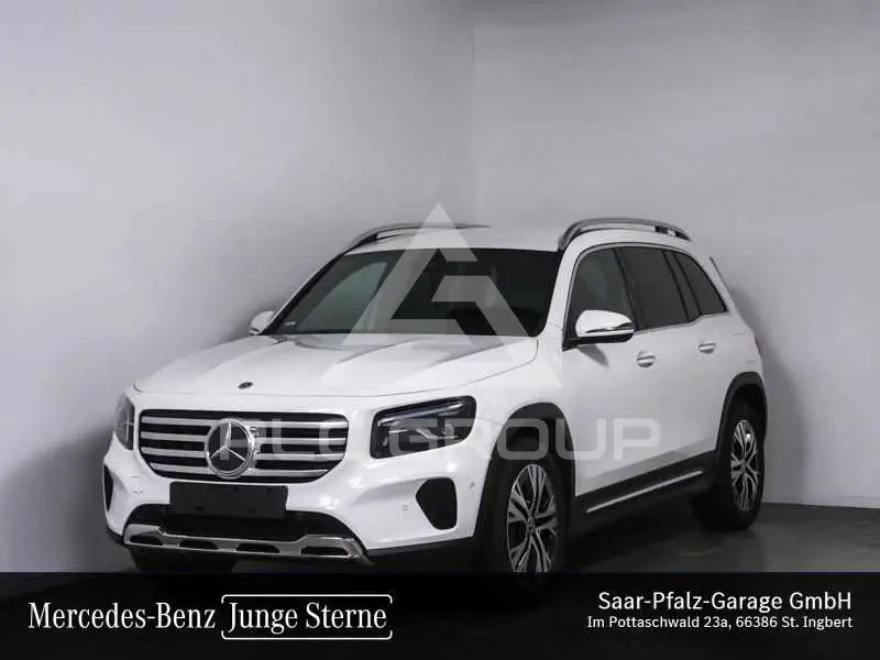 2025 Mercedes Benz GLB 180