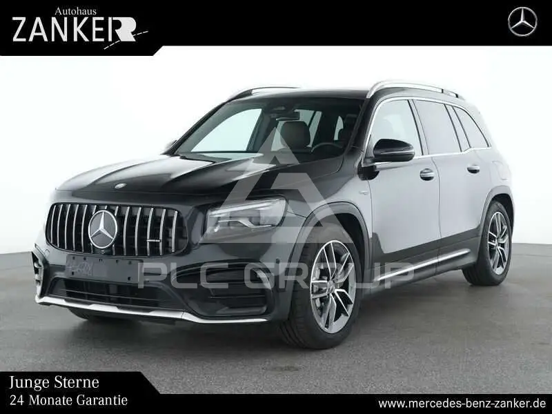 2025 Mercedes Benz GLB 35 AMG