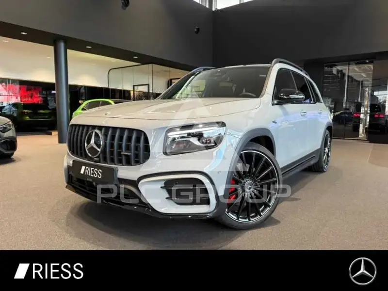 2025 Mercedes Benz GLB 35 AMG