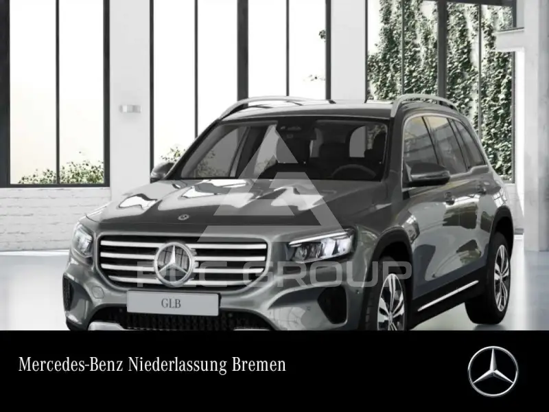 2025 Mercedes Benz GLB 220