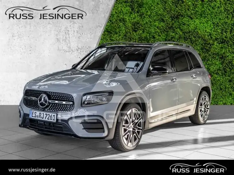 2025 Mercedes Benz GLB 220
