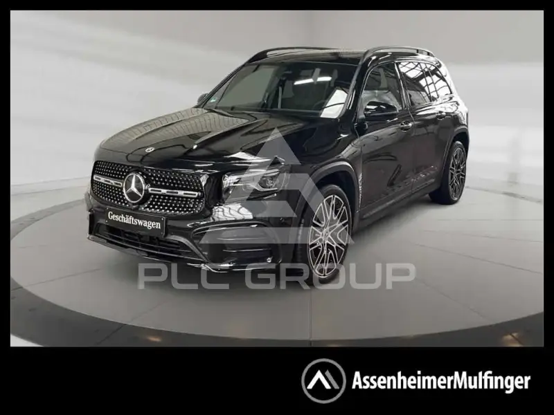 2025 Mercedes Benz GLB 220
