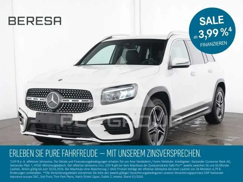 2025 Mercedes Benz GLB 220
