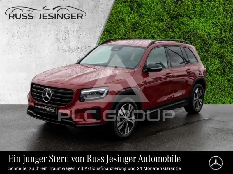 2025 Mercedes Benz GLB 220