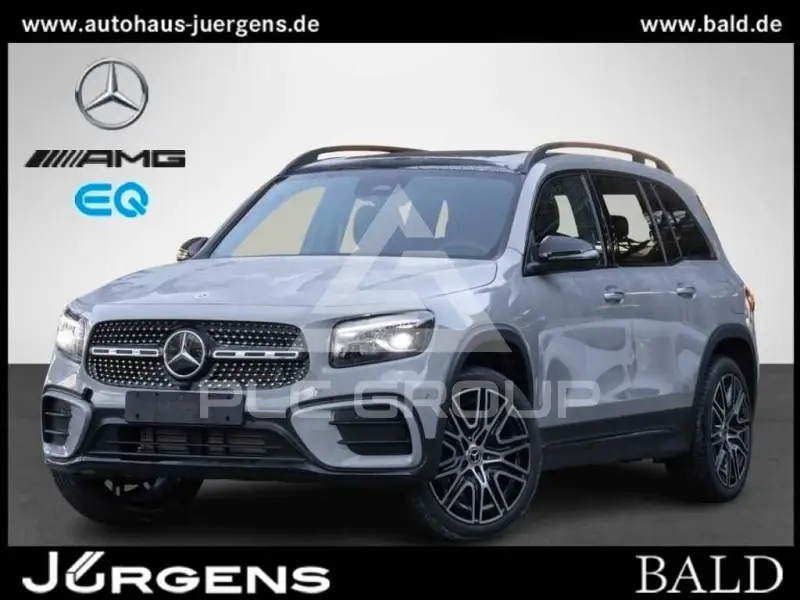 2025 Mercedes Benz GLB 220