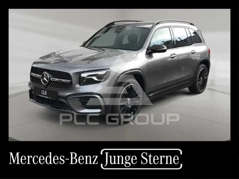 2025 Mercedes Benz GLB 220