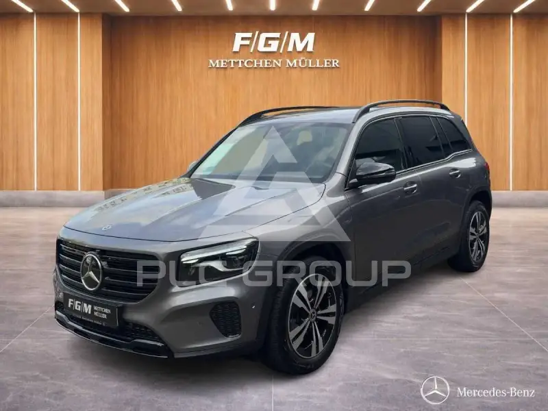 2025 Mercedes Benz GLB 220