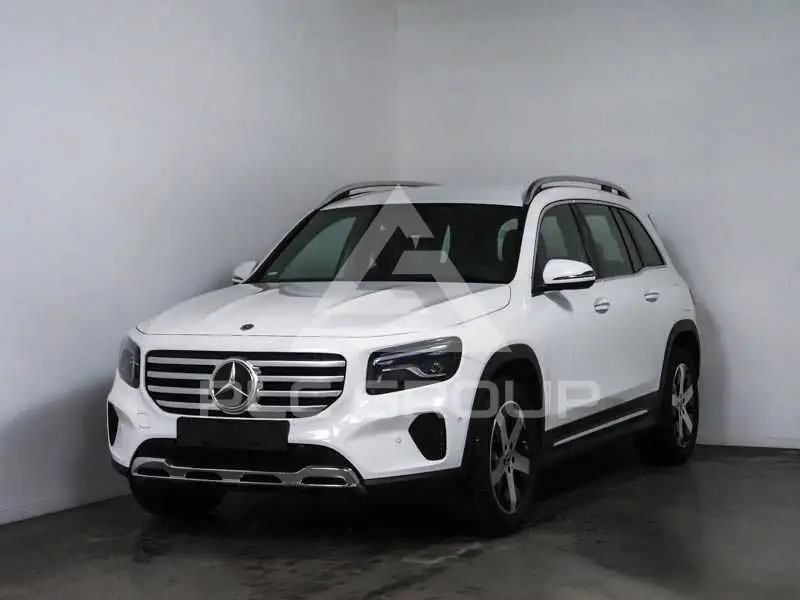 2025 Mercedes Benz GLB 220