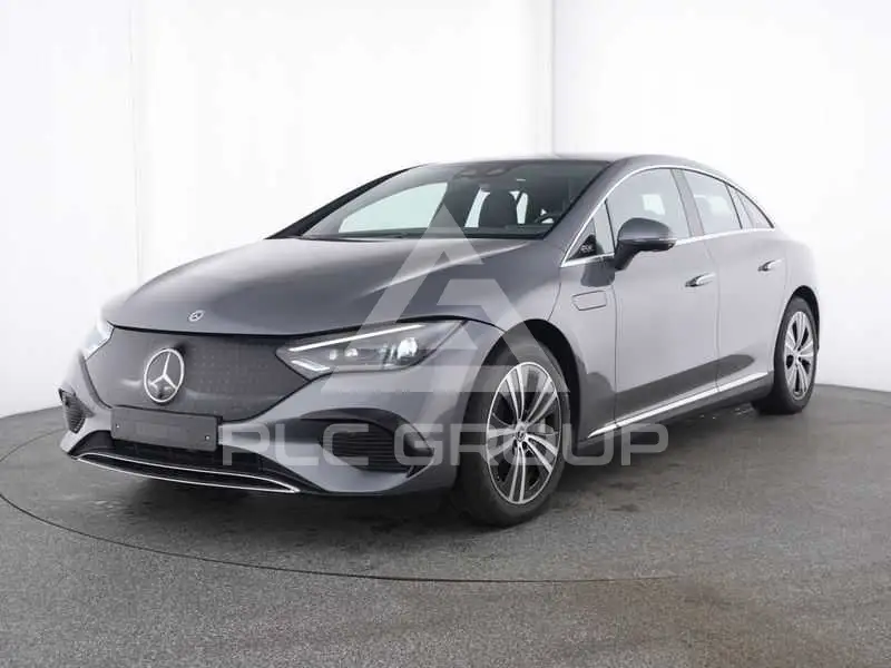 2025 Mercedes Benz EQE