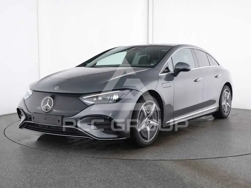 2025 Mercedes Benz EQE