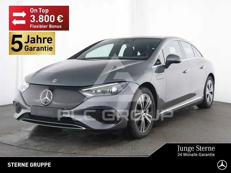2025 Mercedes Benz EQE