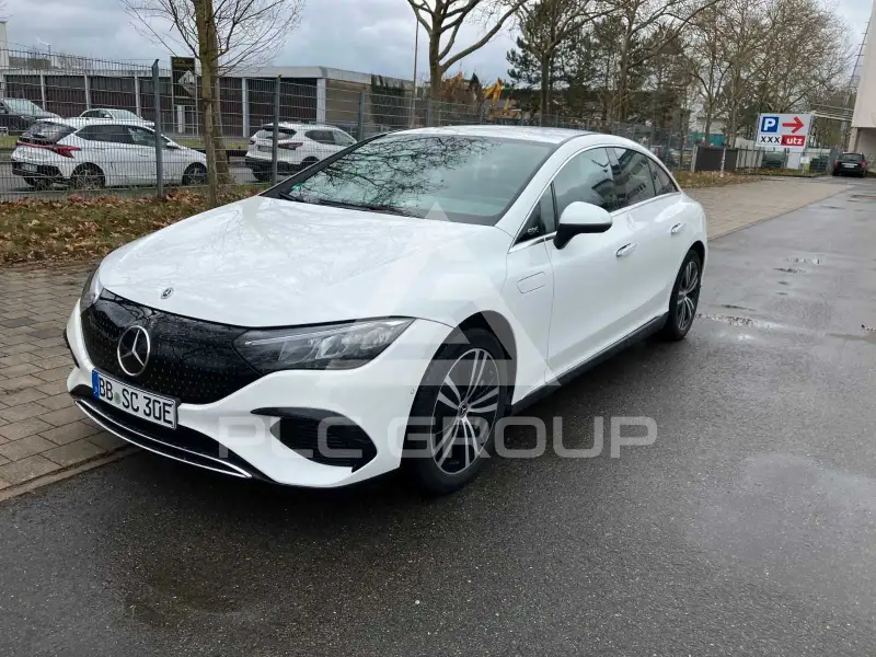 2025 Mercedes Benz EQE