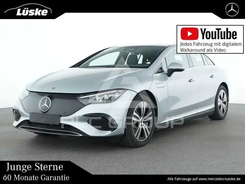 2025 Mercedes Benz EQE