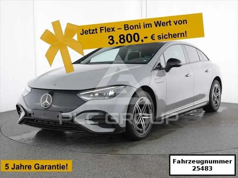 2025 Mercedes Benz EQE