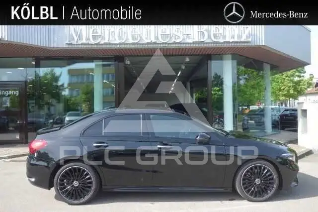 2025 Mercedes Benz A 220