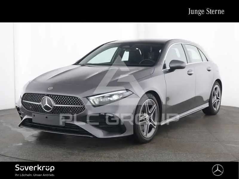 2025 Mercedes Benz A 220