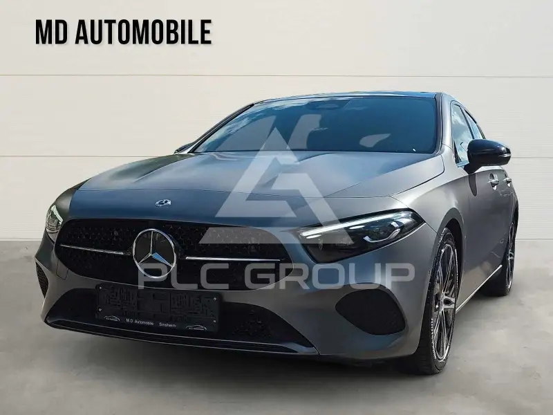 2025 Mercedes Benz A 220