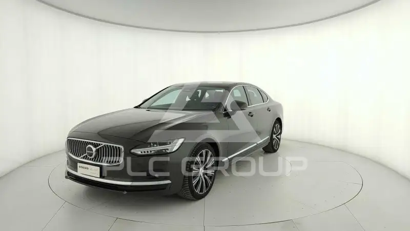 2025 Volvo S90