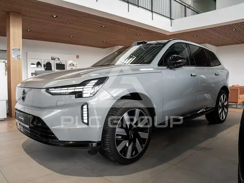 2025 Volvo EX 90