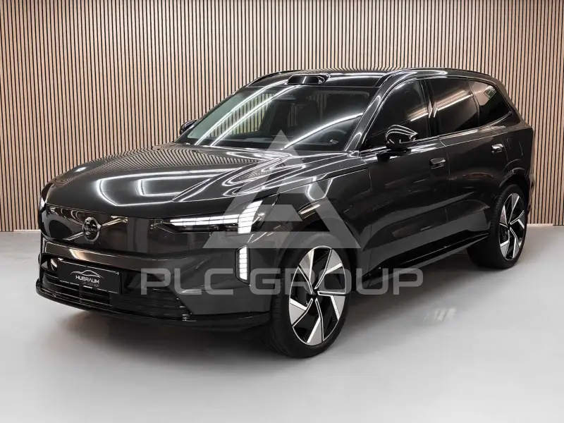 2025 Volvo EX 90