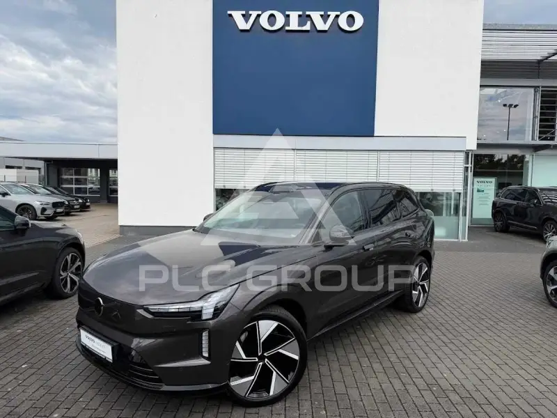 2025 Volvo EX 90